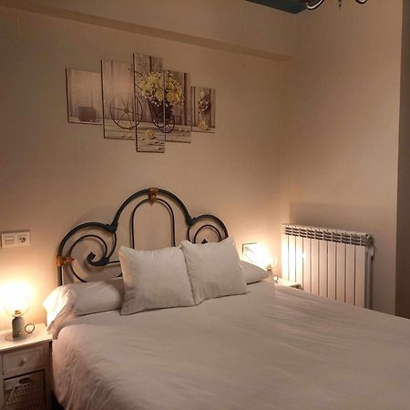 Apartamento Abside De San Juan III Estella Luaran gambar